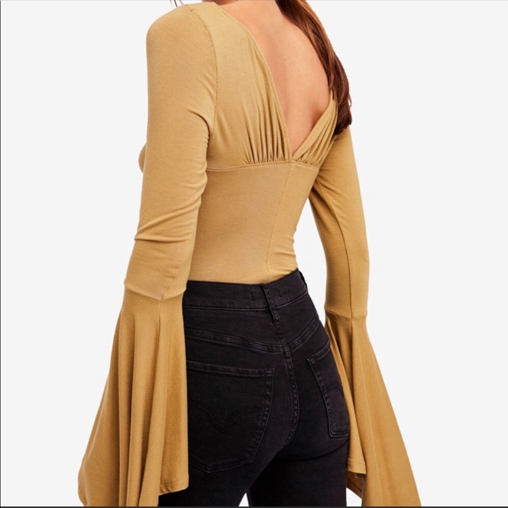 Free people bell sleeves top - Picture 3 of 3